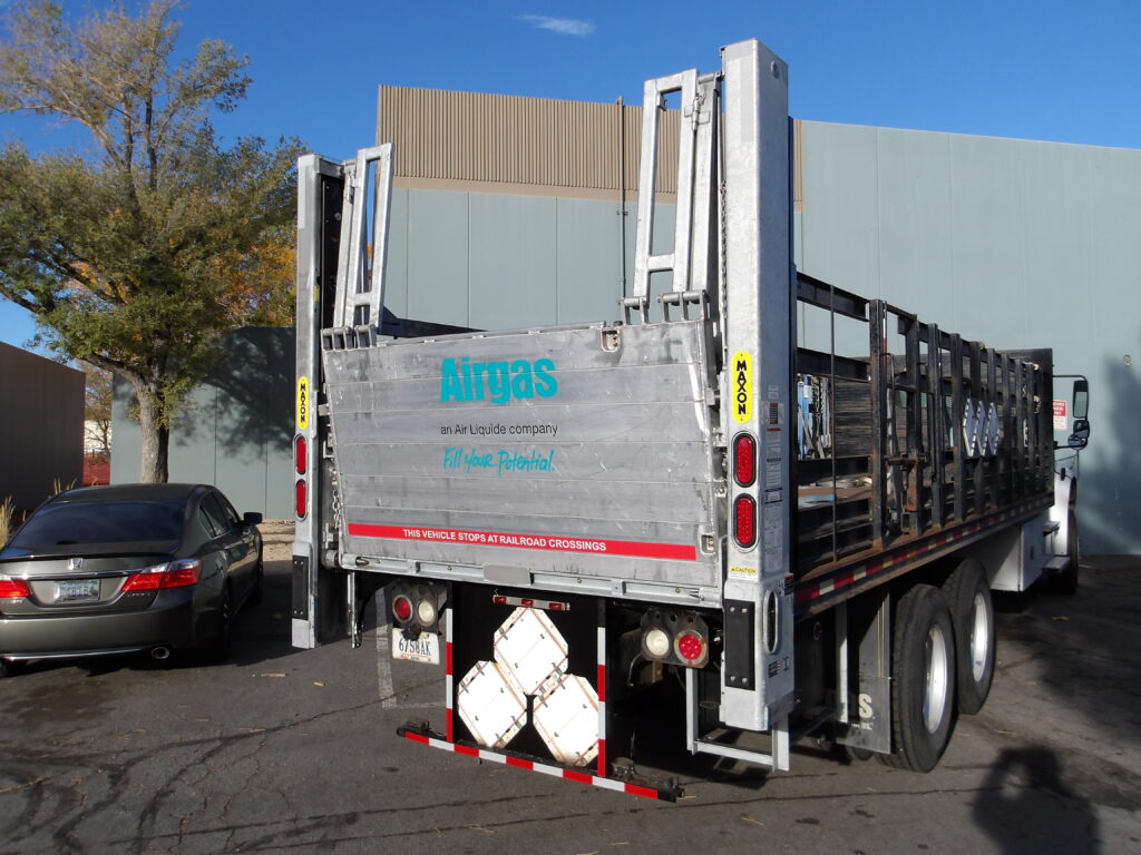 Airgas Maxon Liftgate
