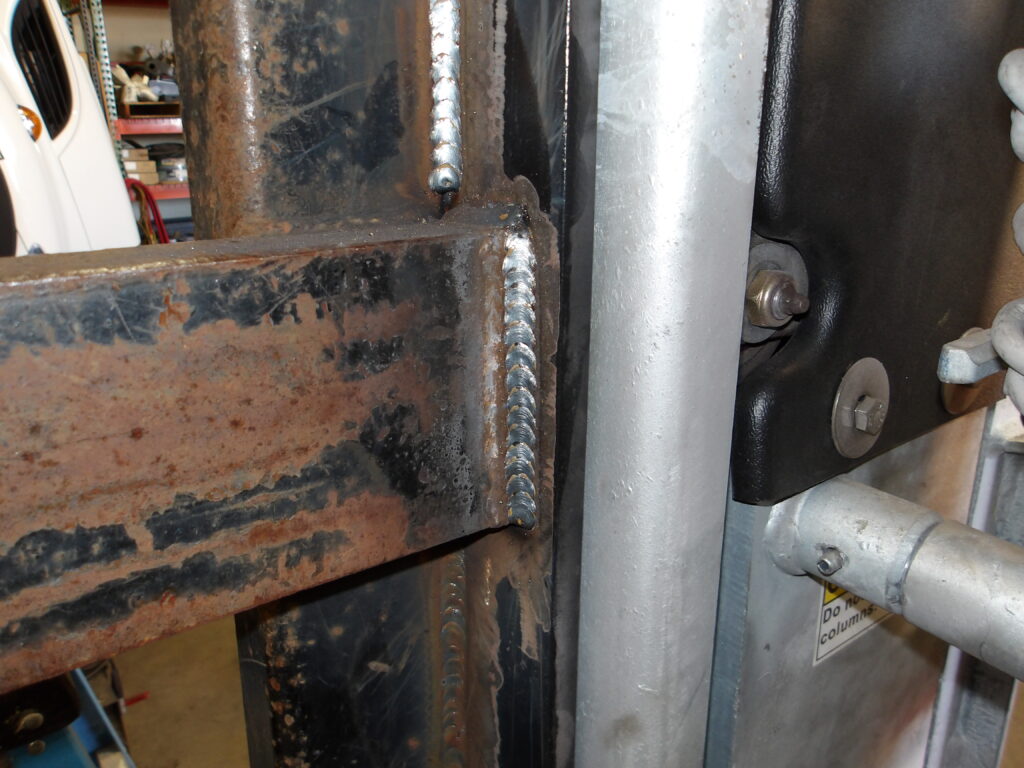 Airgas Maxon Liftgate